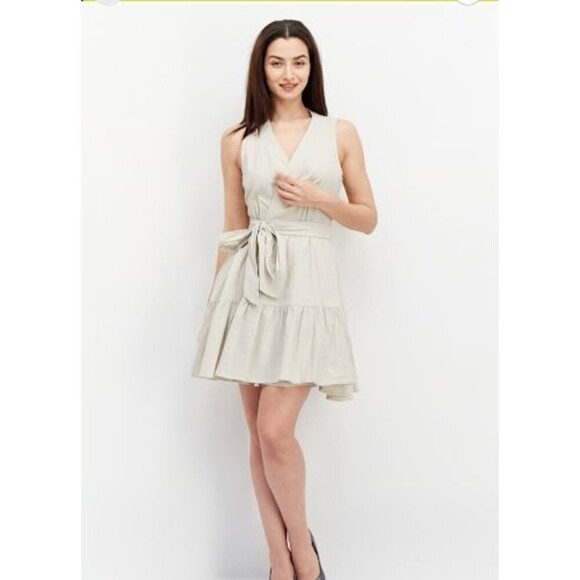 Avec Les Filles Dresses & Skirts - Avec Les Filles Linen Blend Mini Wrap Dress XS Beige Tan Sleeveless V Neck
